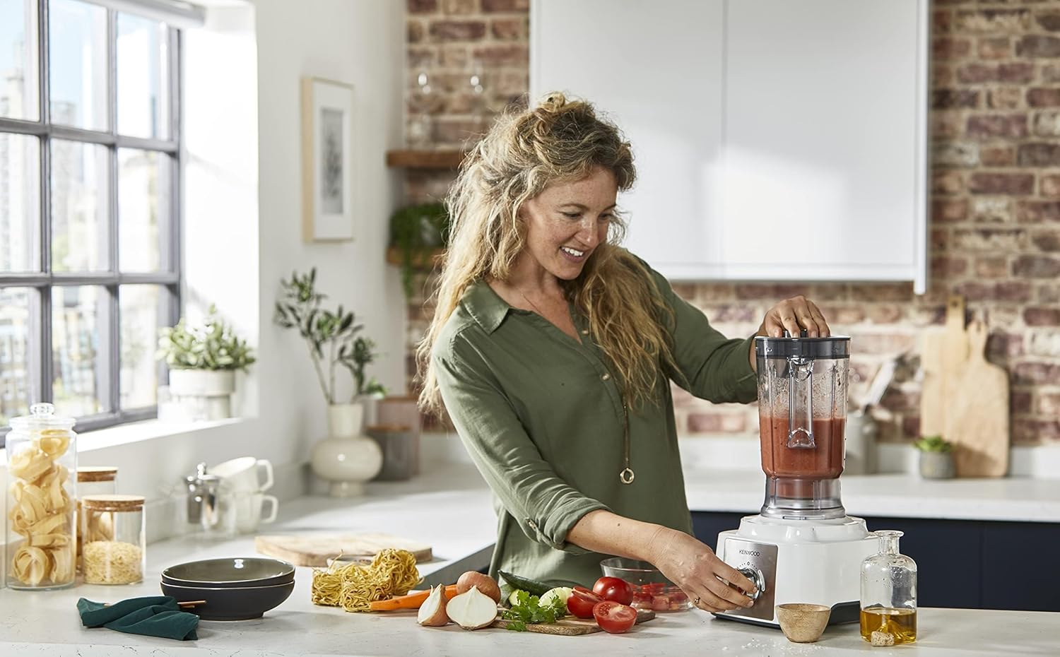 محضر طعام كينوود 1000 وات - بسعة 1.5لتر للخلاط، FDP65.750