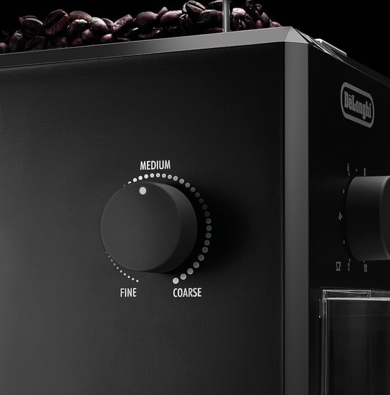 مطحنة قهوة ديلونجي  – أداء قوي بحجم صغير – قدرة 110 واط – طحن احترافي للقهوة ب16 مستوى للطحن | KG79